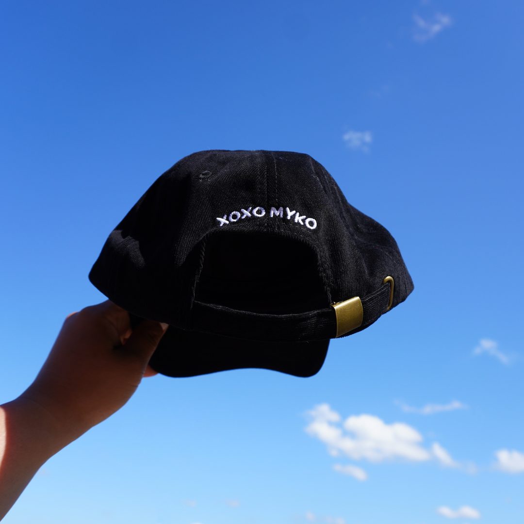 Balloon Dog Corduroy Cap - Black