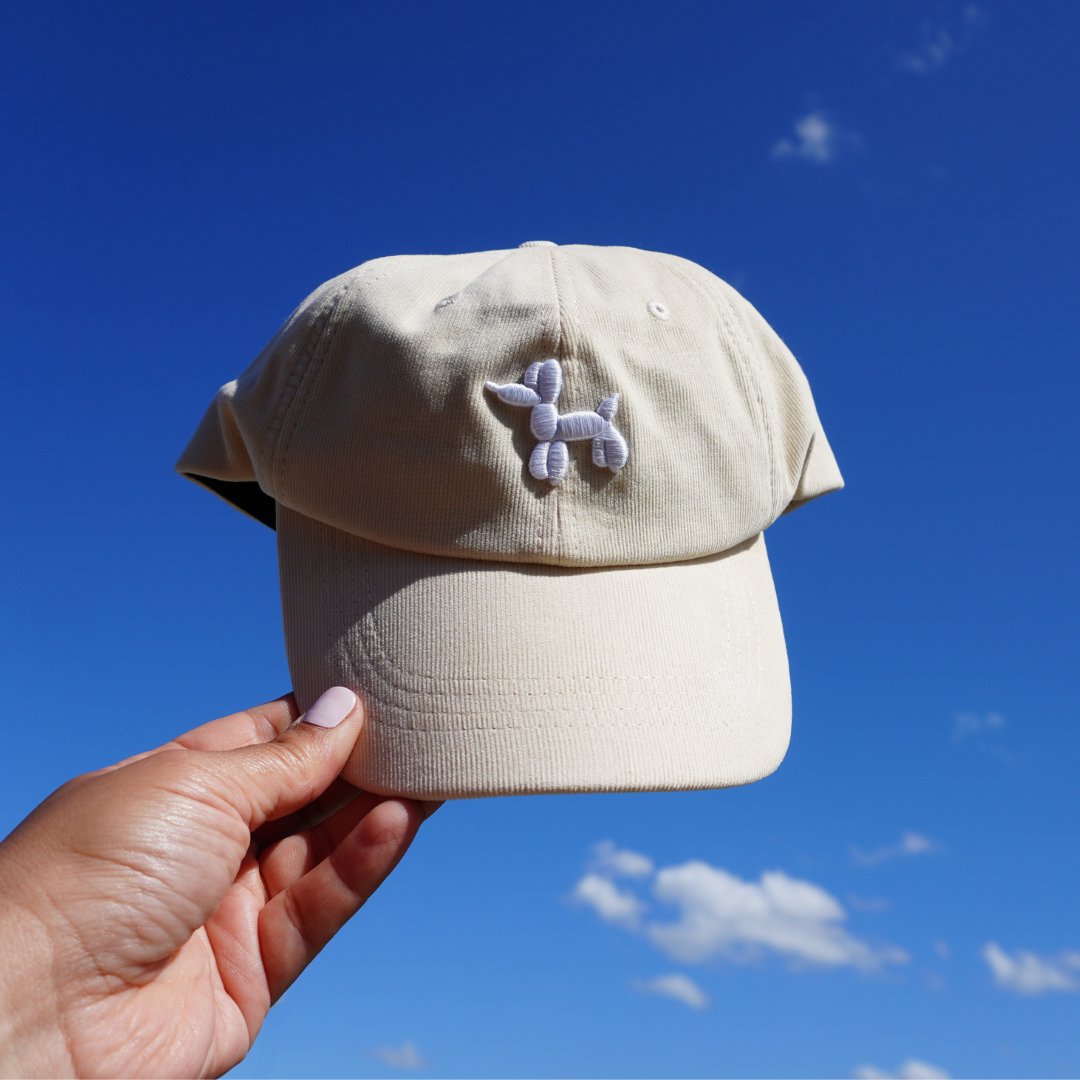 XOXO Myko - corduroy caps - dog lovers - off white