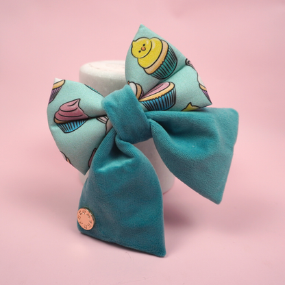Easter Cupcake - Sailor Bow