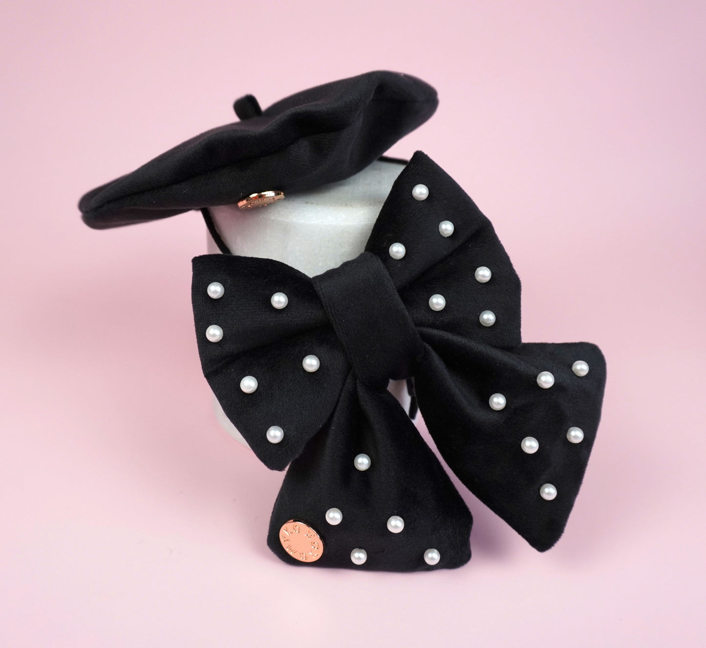 Très Chic Sailor Bow - Black