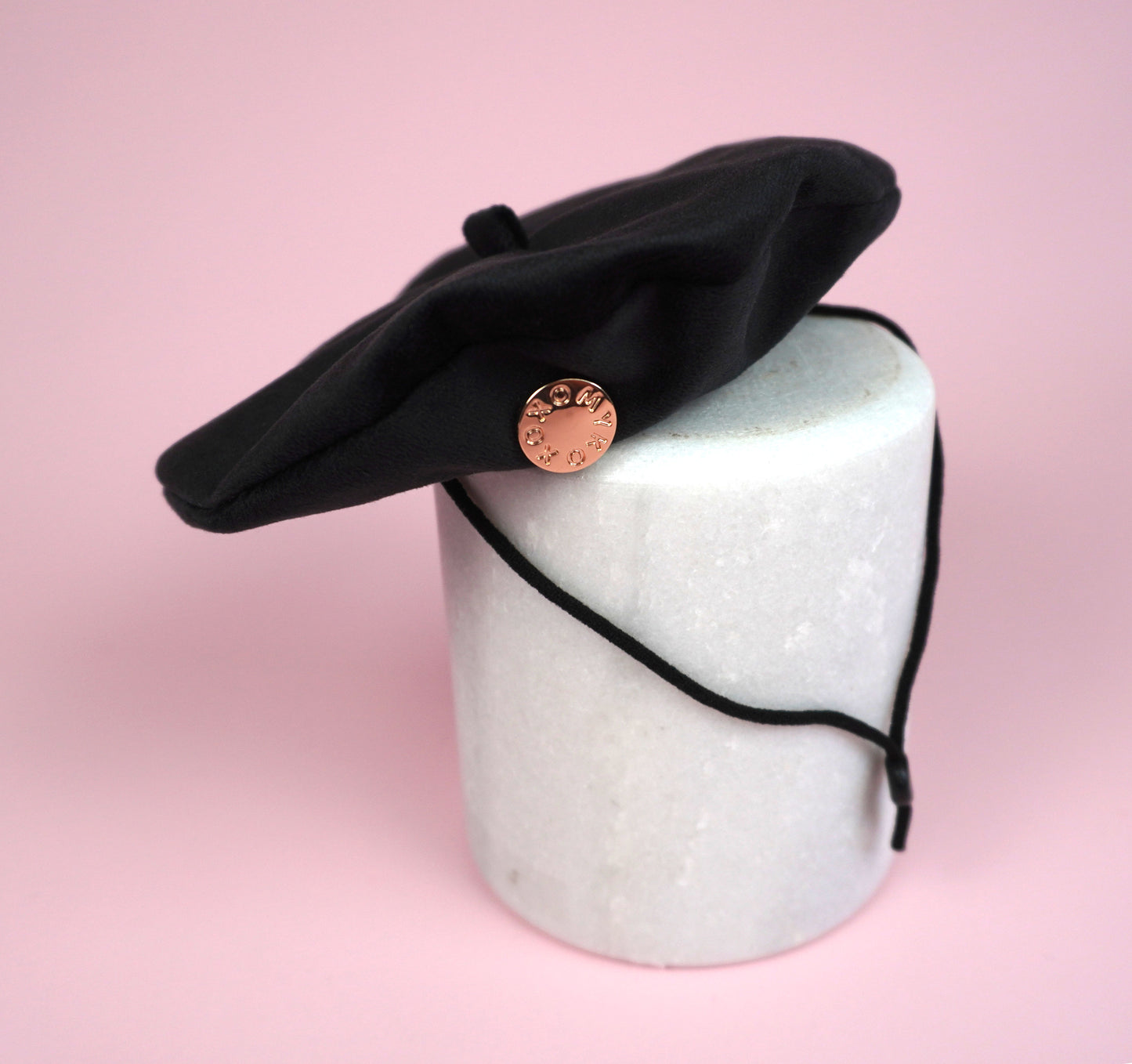 Très Chic Beret - Black